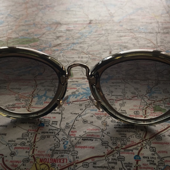 Sunglasses - Picture 7 of 11